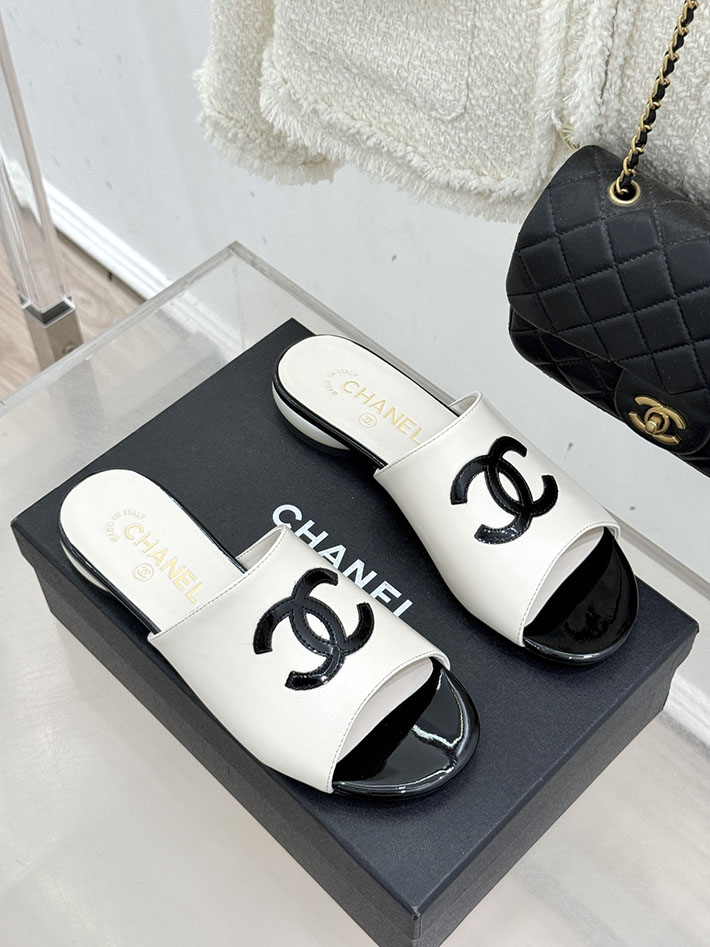 最高級シャネルスーパーコピー CHANEL 夏 サンダル レディース 人気ブランド おしゃれ ホワイト 2631061 夏 サンダル 歩きやすい - 画像 (8)