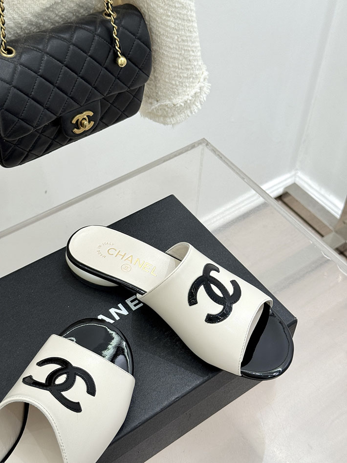 最高級シャネルスーパーコピー CHANEL 夏 サンダル レディース 人気ブランド おしゃれ ホワイト 2631061 夏 サンダル 歩きやすい - 画像 (6)