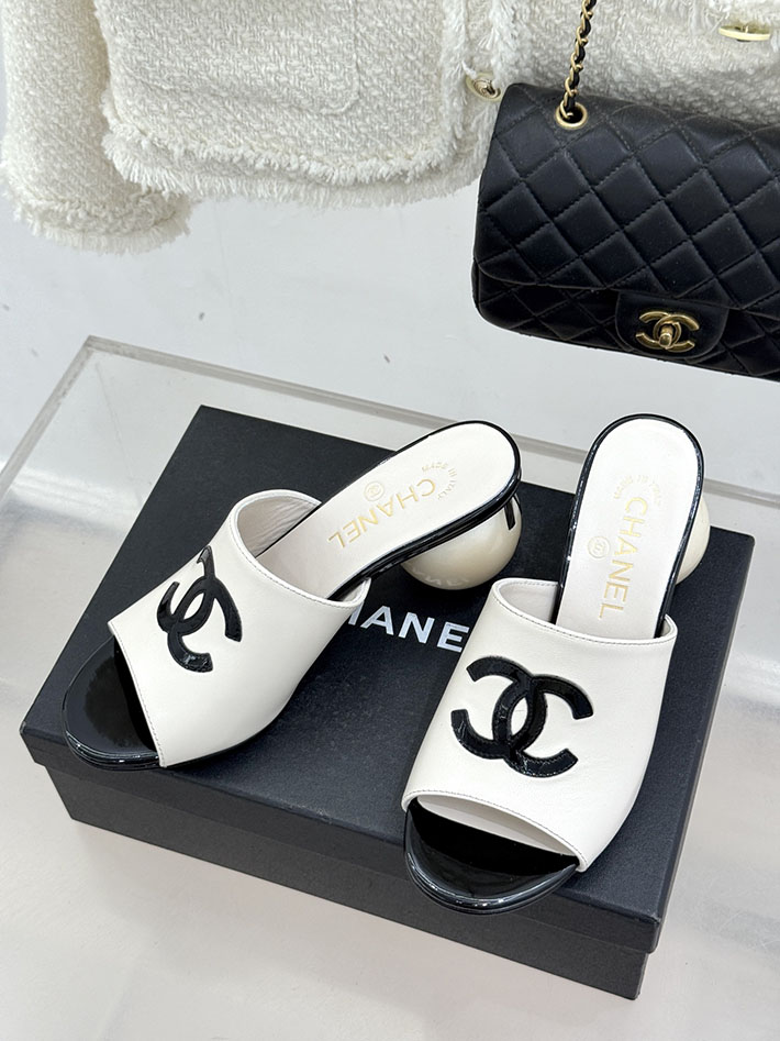最高級シャネルスーパーコピー CHANEL 長時間歩いても疲れないサンダル レディース ホワイト 2631062 シャネル サンダル 白 - 画像 (9)