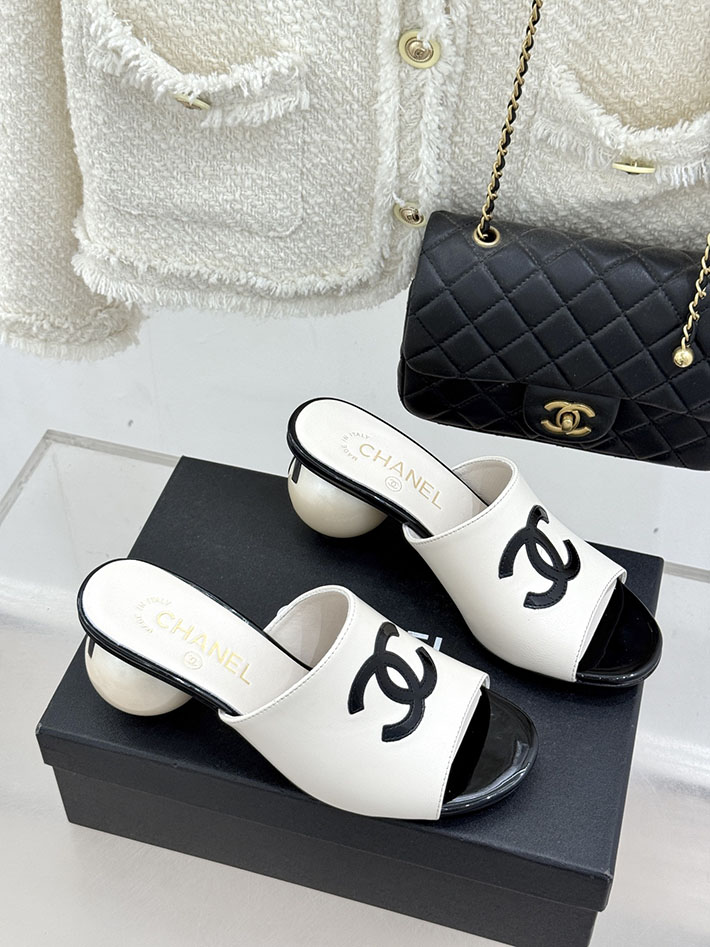 最高級シャネルスーパーコピー CHANEL 長時間歩いても疲れないサンダル レディース ホワイト 2631062 シャネル サンダル 白 - 画像 (8)