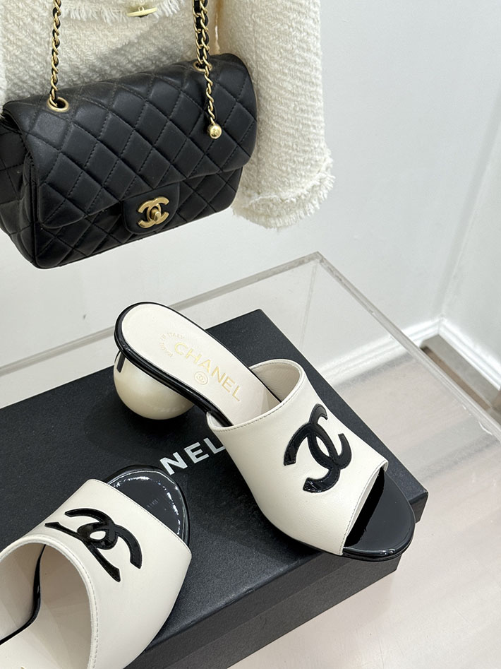 最高級シャネルスーパーコピー CHANEL 長時間歩いても疲れないサンダル レディース ホワイト 2631062 シャネル サンダル 白 - 画像 (6)