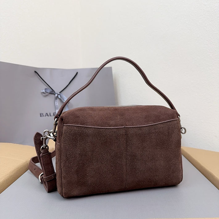 バレンシアガ バッグ 人気 BALENCIAGA ライト エスプレッソ の ウィメンズ Rodeo ハンドバッグ ミディアム 7897722AB4G2308 バレンシアガ バッグ アウトレット - 画像 (8)