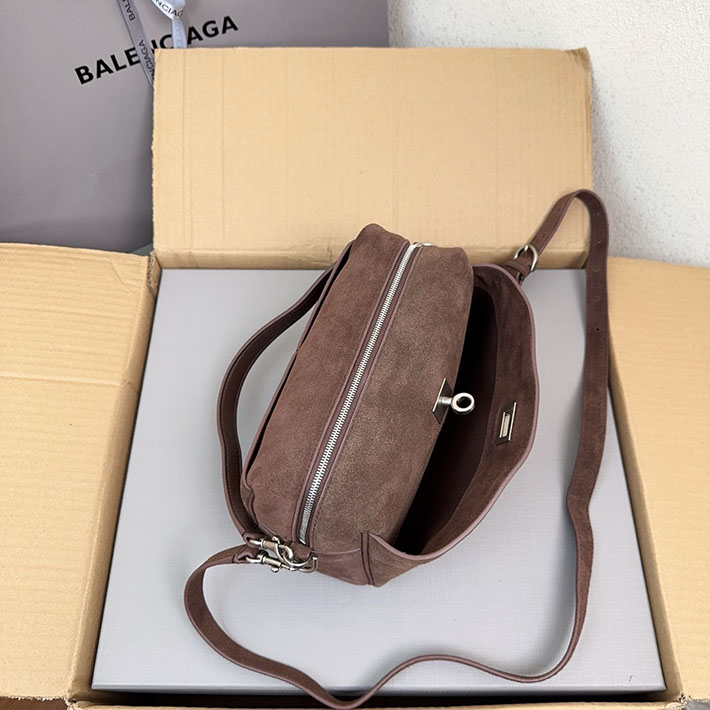 バレンシアガ バッグ 人気 BALENCIAGA ライト エスプレッソ の ウィメンズ Rodeo ハンドバッグ ミディアム 7897722AB4G2308 バレンシアガ バッグ アウトレット - 画像 (5)