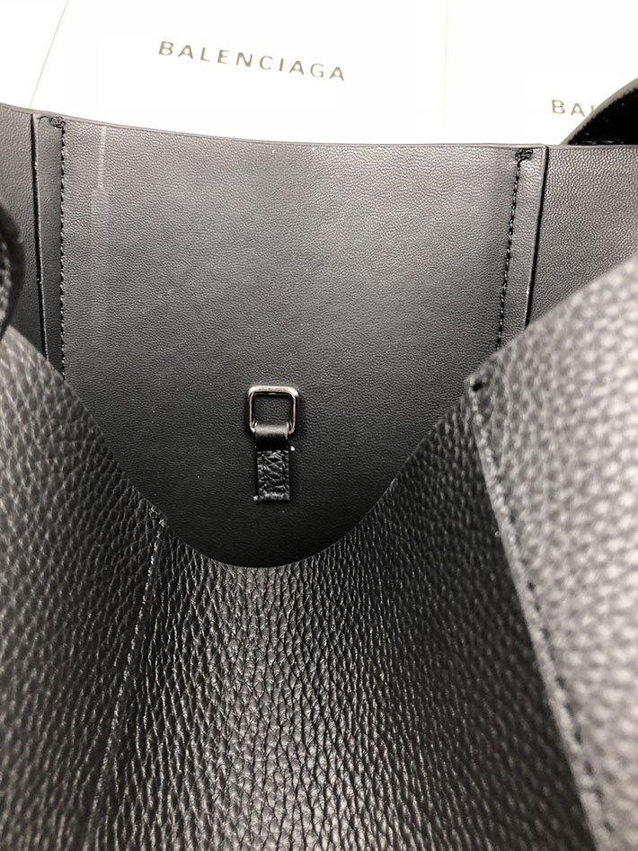 バレンシアガ バッグ 人気 レディース BALENCIAGA エブリデイ トートバッグ ブラック 672791 15YUN 1090 バレンシアガ トートバッグ 人気 - 画像 (4)