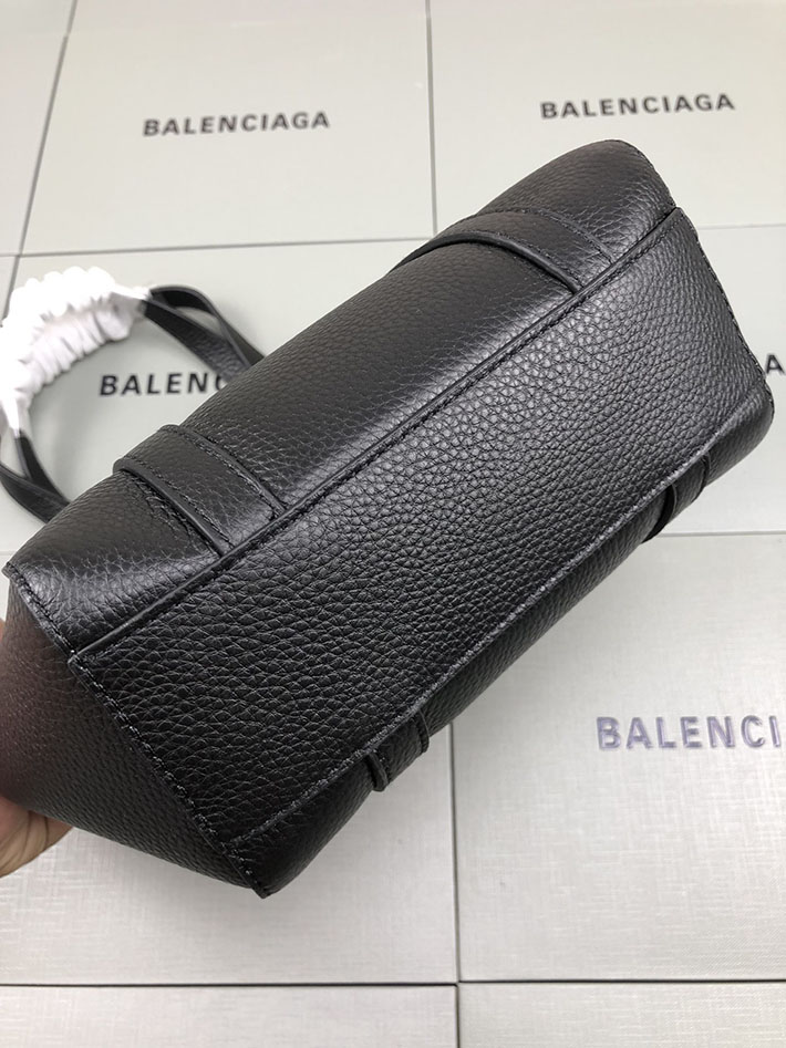 バレンシアガ バッグ 人気 レディース BALENCIAGA エブリデイ XXS トートバッグ ブラック 551815 D6W2N 1000 レディース バレンシアガ トートバッグ - 画像 (7)