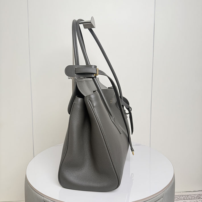 バレンシアガ バッグ 人気 レディース BALENCIAGA Carrie キャリーオールバッグ カーキ 8264192ABNQ3503 バレンシアガ バッグ アウトレット - 画像 (7)