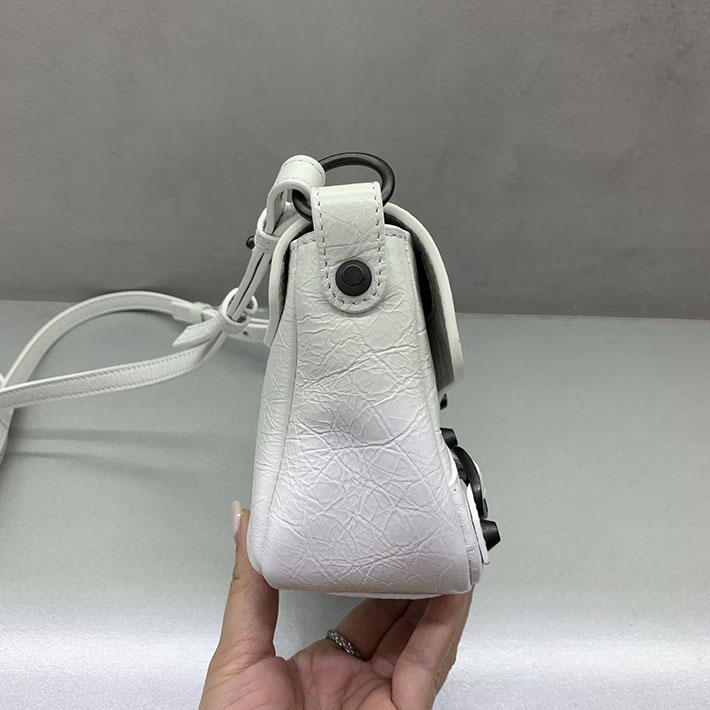 バレンシアガ バッグ 人気 レディース BALENCIAGA Le City フラップバッグ ナノ オプティックホワイト 8658572ABEK9001 バレンシアガ ミニバッグ ショルダー - 画像 (7)