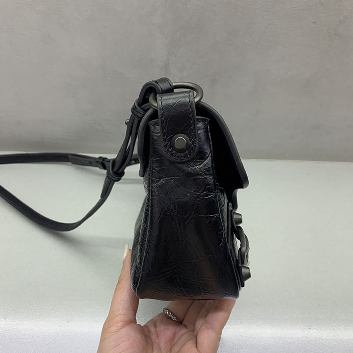 バレンシアガ バッグ 人気 レディース BALENCIAGA Le City フラップバッグ ナノ ブラック 8658572ABEK1000 バレンシアガ ミニシティ - 画像 (7)