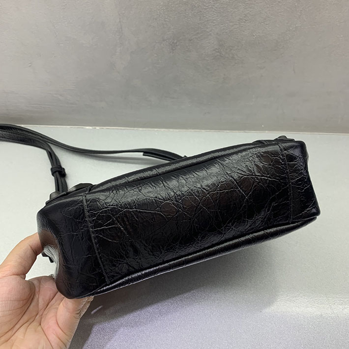 バレンシアガ バッグ 人気 レディース BALENCIAGA Le City フラップバッグ ナノ ブラック 8658572ABEK1000 バレンシアガ ミニシティ - 画像 (6)
