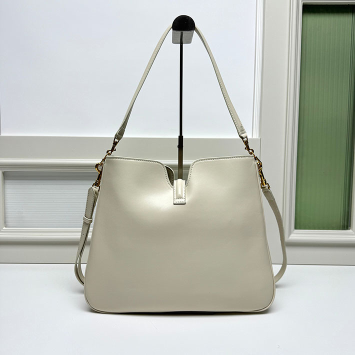 セリーヌ バッグ 人気 CELINE ミディアム カミーユ 16(セーズ)ソフト バッグ ライス 119563FX9.01RC セリーヌ バッグ 人気ランキング - 画像 (6)