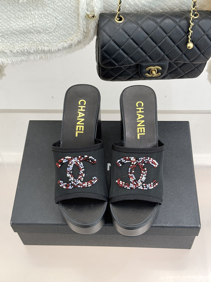 最高級シャネルスーパーコピー CHANEL CCロゴ サンダル 厚底 レディース ココマーク 靴 ブラック 2631099 厚底サンダルコーデ - 画像 (7)