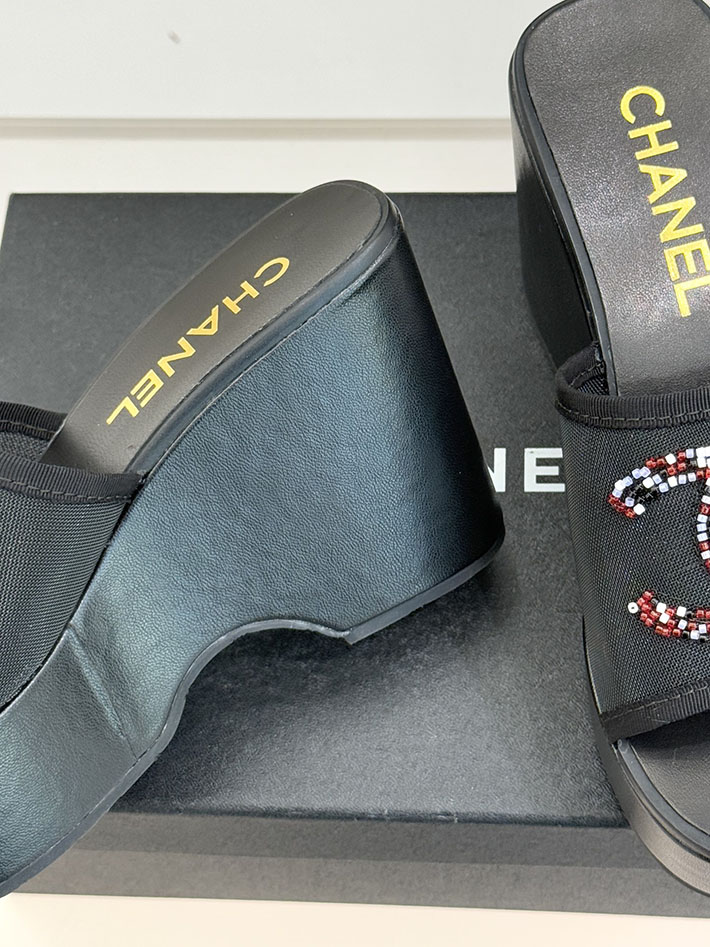 最高級シャネルスーパーコピー CHANEL CCロゴ サンダル 厚底 レディース ココマーク 靴 ブラック 2631099 厚底サンダルコーデ - 画像 (5)