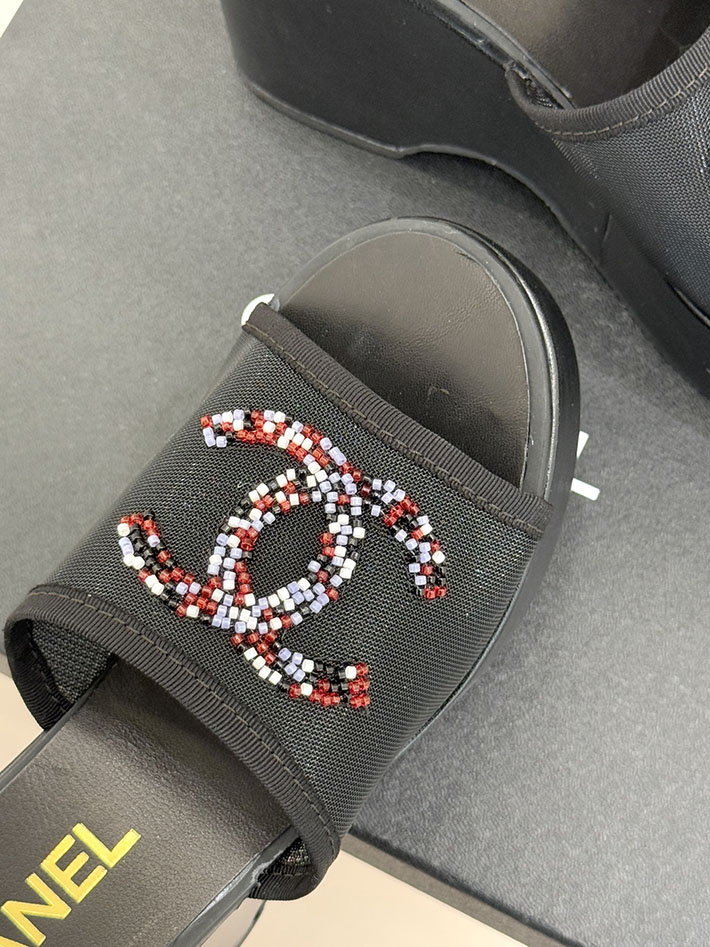 最高級シャネルスーパーコピー CHANEL CCロゴ サンダル 厚底 レディース ココマーク 靴 ブラック 2631099 厚底サンダルコーデ - 画像 (4)