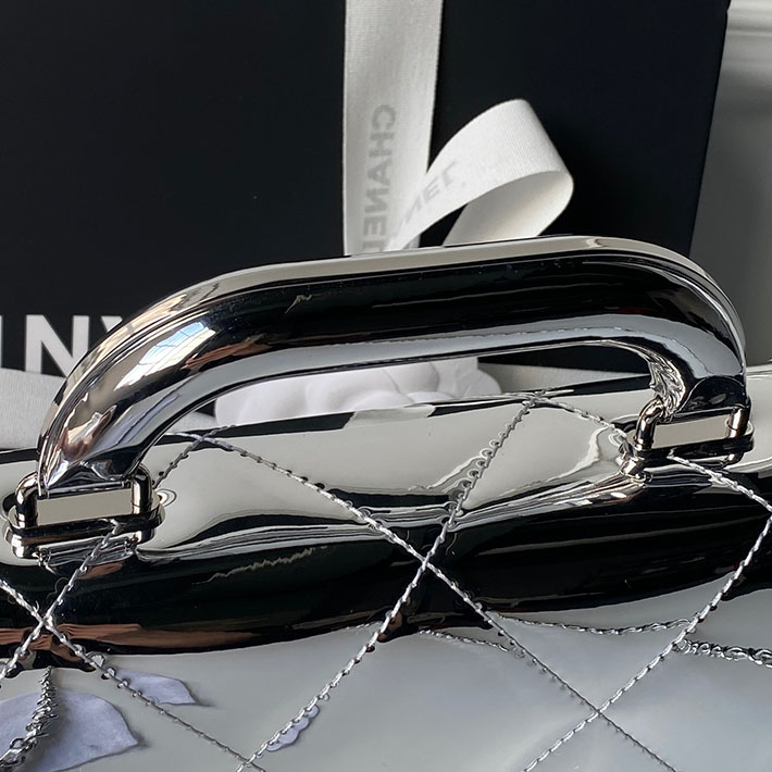 シャネル 新作バッグ 2026 CHANEL トップハンドル ミニ フラップ バッグ シルバー AS5805-B21985-NN012 シャネル ミニ フラップ バッグ - 画像 (7)