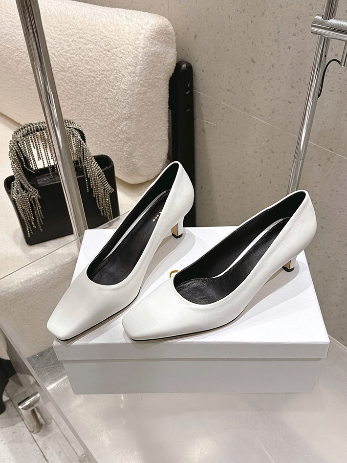 ザロウ パンプス
