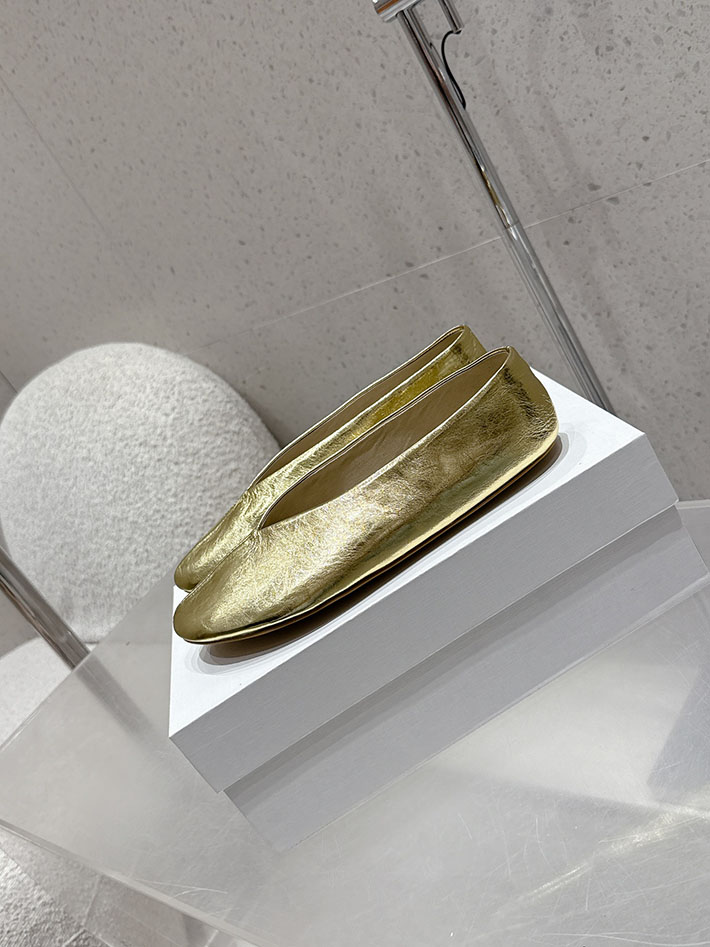 最高級ザロウスーパーコピー THE ROW Stella レザースリッパ レザー バレエフラット ゴールド F1638M39GOLD ザロウ 靴 レディース - 画像 (9)