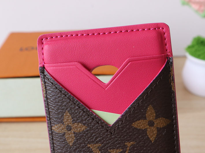 最高級ルイヴィトンスーパーコピー lv ポルト カルト・マグネット MagSafe ポンディシェリピンク M12851 ルイヴィトン スマホ マグネット - 画像 (3)