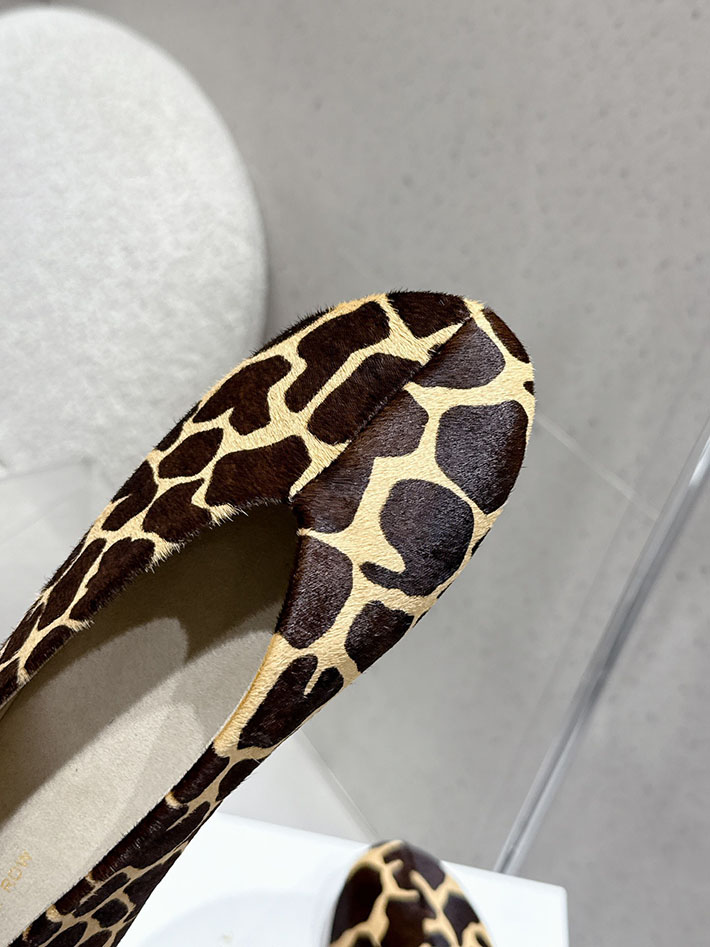 最高級ザロウスーパーコピー THE ROW Stella レザースリッパ レザー バレエフラット 2631141 パンプス ブランド 歩きやすい - 画像 (7)
