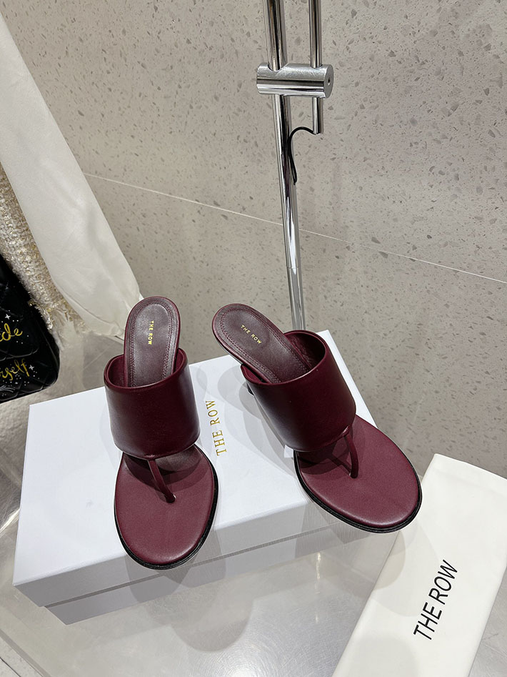最高級ザロウスーパーコピー THE ROW サンダル SIGNUM HEEL SANDAL トングサンダル ワインレッド 2631161 THE ROW 店舗 東京 - 画像 (8)