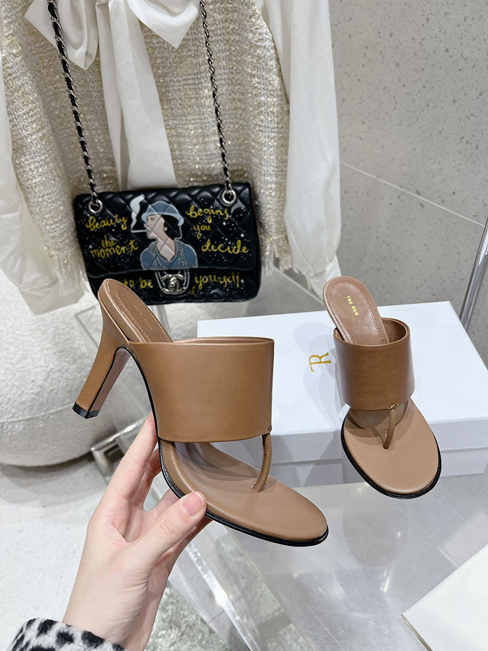 最高級ザロウスーパーコピー THE ROW サンダル SIGNUM HEEL SANDAL トングサンダル ブラウン 2631162 The Row 店舗 海外 - 画像 (6)