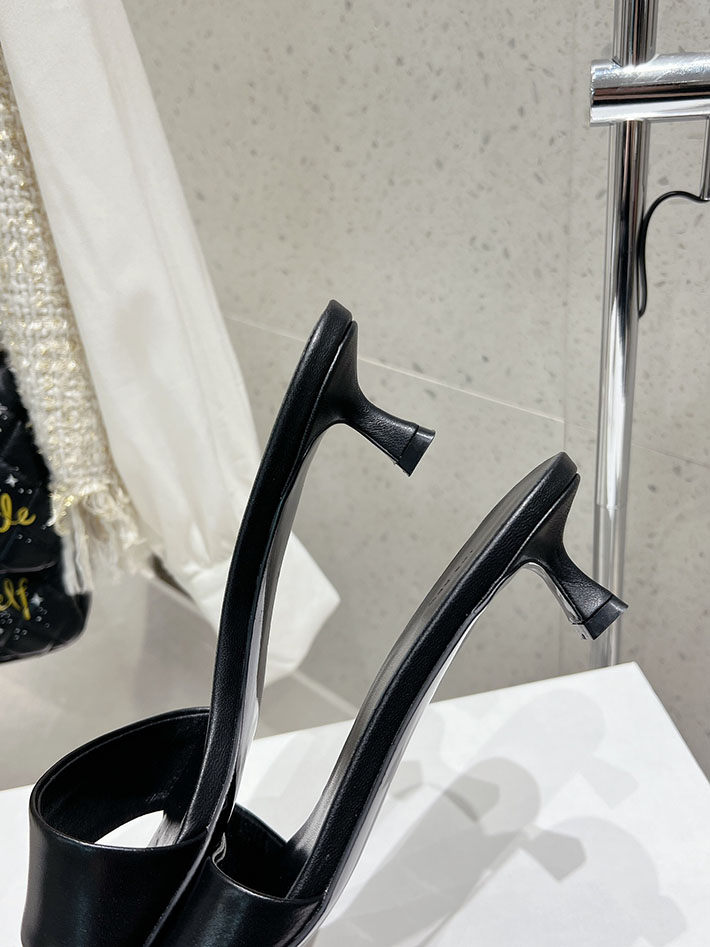 最高級ザロウスーパーコピー THE ROW フラットサンダル Chocolate Flat チョコレート フラット ブラック 2631176 The Row 靴 - 画像 (4)