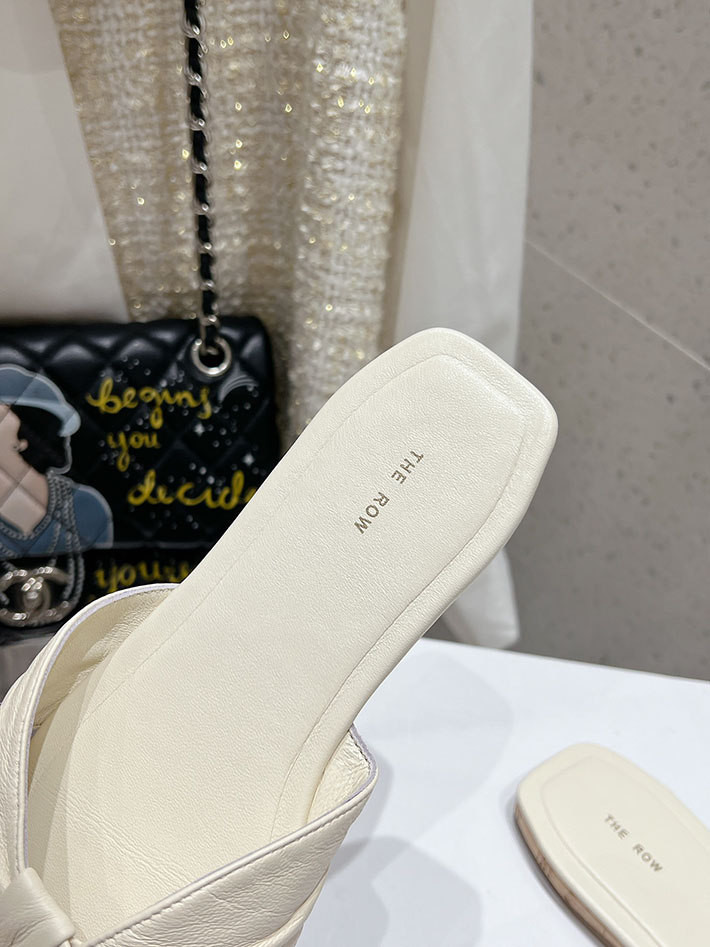 最高級ザロウスーパーコピー THE ROW Soft Knot サンダル レディース 靴 ミュール 人気 ホワイト 2631196 ザロウ 店舗 関西 - 画像 (5)
