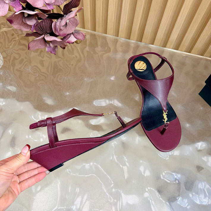 最高級サンローランスーパーコピー Saint Laurent カサンドラ サンダル スムースレザー ワインレッド 2631207 サン ローラン 靴 レディース - 画像 (5)