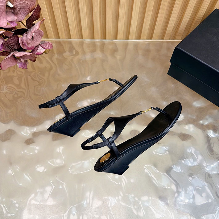 最高級サンローランスーパーコピー Saint Laurent カサンドラ サンダル スムースレザー ブラック 2631208 サン ローラン アウトレット 三田 - 画像 (5)