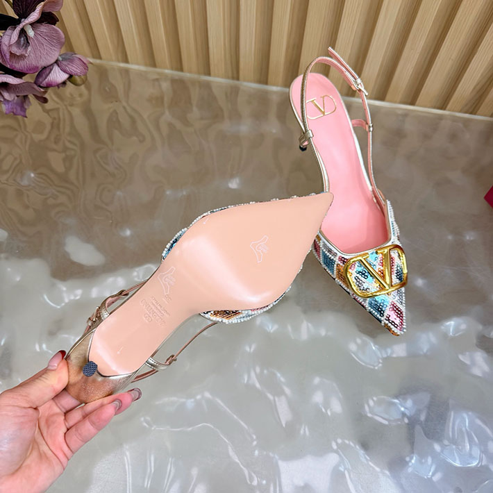 最高級ヴァレンティノスーパーコピー VALENTINO Vロゴ シグネチャー チェリフィックエンブロイダリー 2631220 ヴァレンティノ サンダル レディース - 画像 (4)