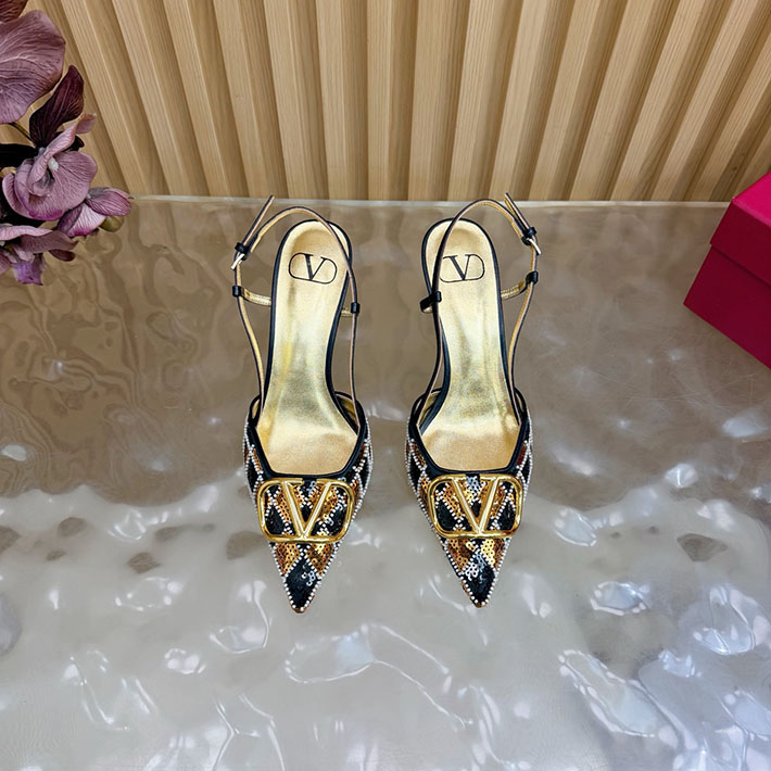 最高級ヴァレンティノスーパーコピー VALENTINO Vロゴ シグネチャー チェリフィックエンブロイダリー 2631221 ヴァレンティノ サンダル アウトレット - 画像 (9)