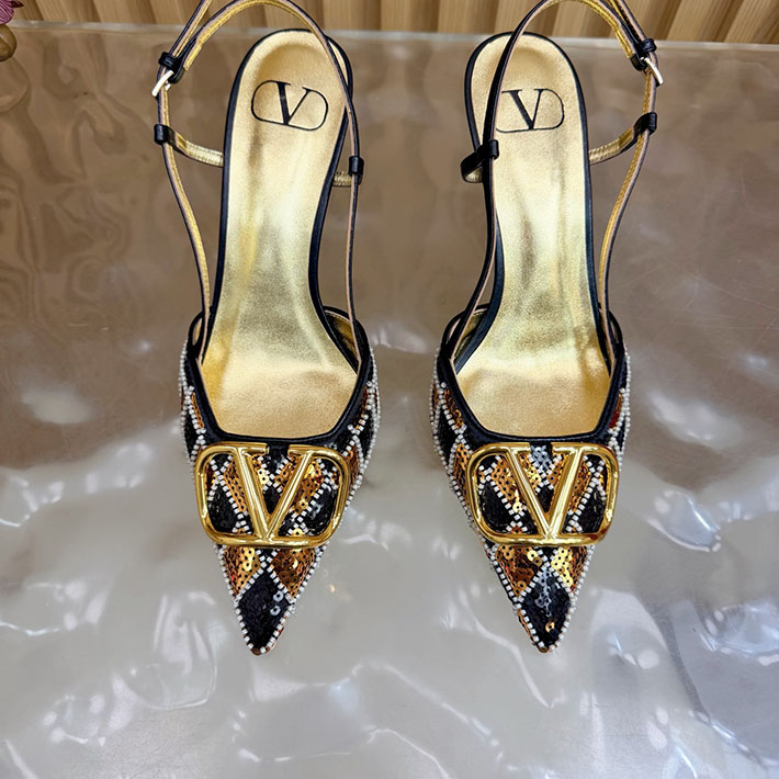 最高級ヴァレンティノスーパーコピー VALENTINO Vロゴ シグネチャー チェリフィックエンブロイダリー 2631221 ヴァレンティノ サンダル アウトレット - 画像 (8)