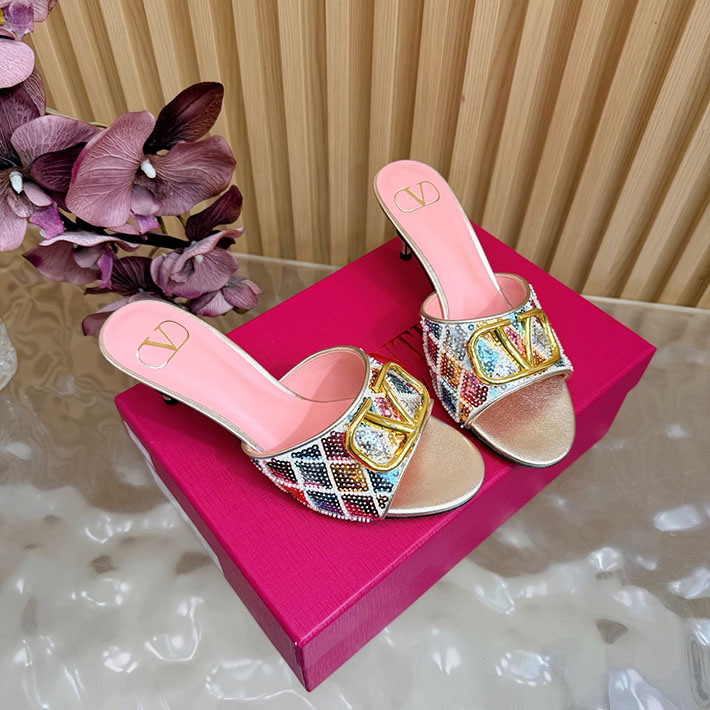 最高級ヴァレンティノスーパーコピー VALENTINO Vロゴ シグネチャー チェリフィックエンブロイダリー 2631224 ヴァレンティノ 靴 サンダル - 画像 (11)