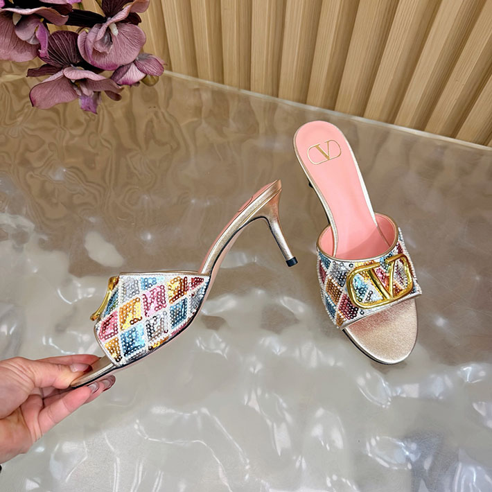 最高級ヴァレンティノスーパーコピー VALENTINO Vロゴ シグネチャー チェリフィックエンブロイダリー 2631224 ヴァレンティノ 靴 サンダル - 画像 (7)