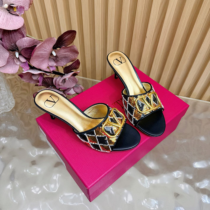 最高級ヴァレンティノスーパーコピー VALENTINO Vロゴ シグネチャー チェリフィックエンブロイダリー 2631225 ヴァレンティノ アウトレット 値段 - 画像 (11)