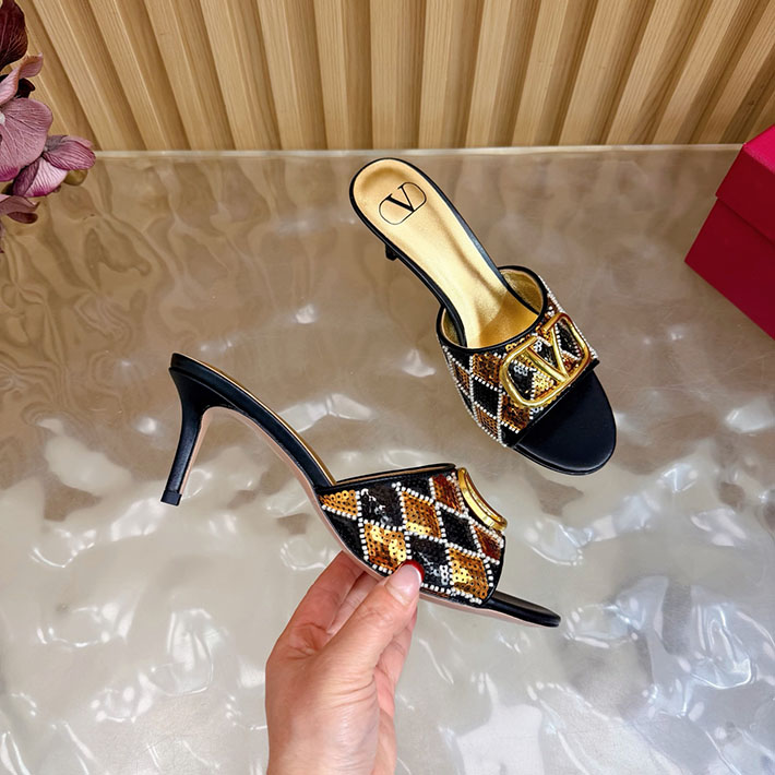 最高級ヴァレンティノスーパーコピー VALENTINO Vロゴ シグネチャー チェリフィックエンブロイダリー 2631225 ヴァレンティノ アウトレット 値段 - 画像 (5)