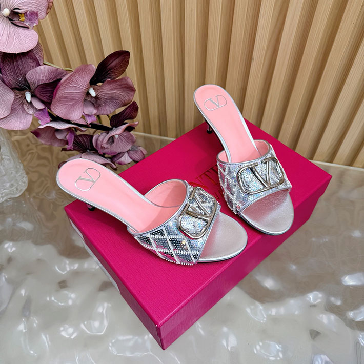 最高級ヴァレンティノスーパーコピー VALENTINO Vロゴ シグネチャー チェリフィックエンブロイダリー 2631227 ヴァレンティノ アウトレット 通販 - 画像 (10)