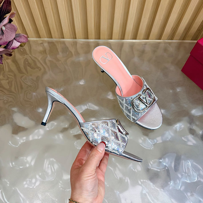 最高級ヴァレンティノスーパーコピー VALENTINO Vロゴ シグネチャー チェリフィックエンブロイダリー 2631227 ヴァレンティノ アウトレット 通販 - 画像 (5)