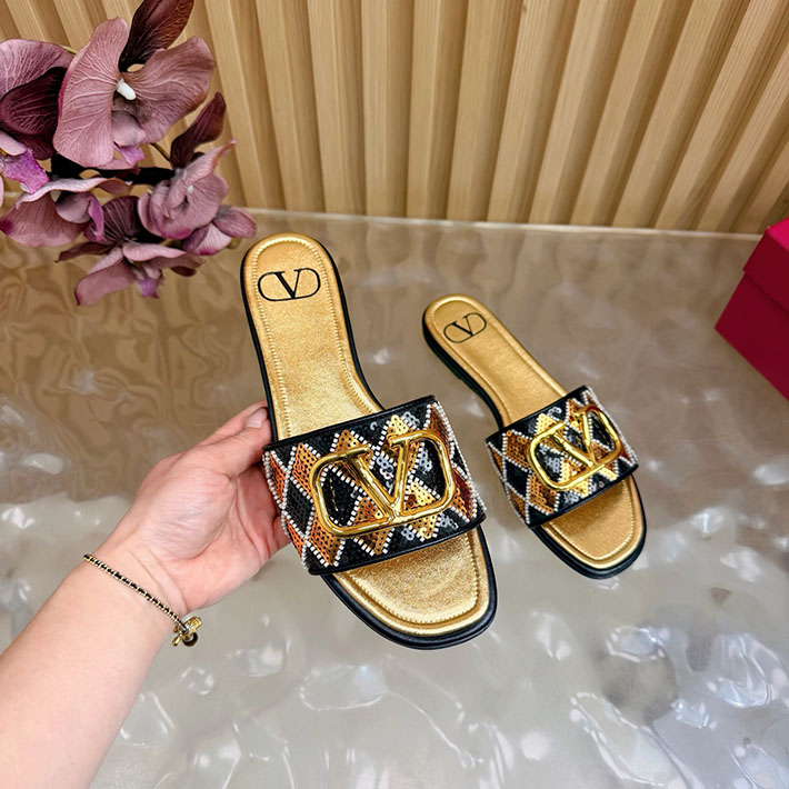最高級ヴァレンティノスーパーコピー VALENTINO Vロゴ シグネチャー サンダル 2026新作 ゴールド 2631229 ヴァレンティノ サンダル アウトレット - 画像 (3)