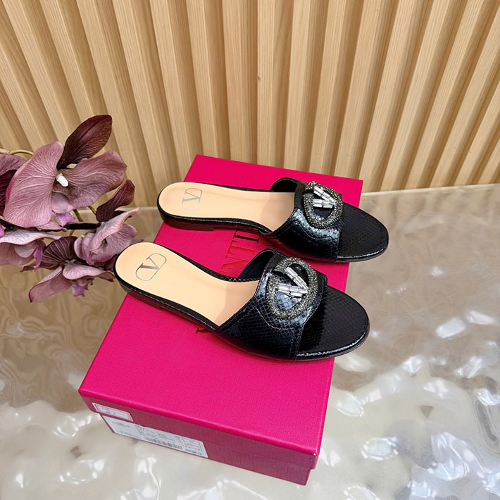最高級ヴァレンティノスーパーコピー VALENTINO サンダル Vロゴ レディース 2026年春夏 新作 ブラック 2631232 ヴァレンティノ サンダル レディース - 画像 (2)