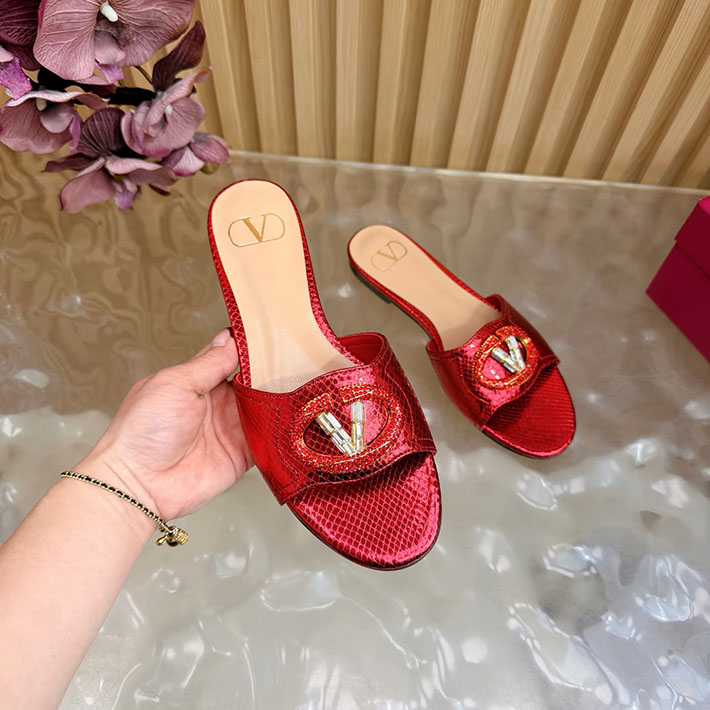 最高級ヴァレンティノスーパーコピー VALENTINO サンダル Vロゴ レディース 2026年春夏 新作 レッド 2631233 ヴァレンティノ サンダル アウトレット - 画像 (5)