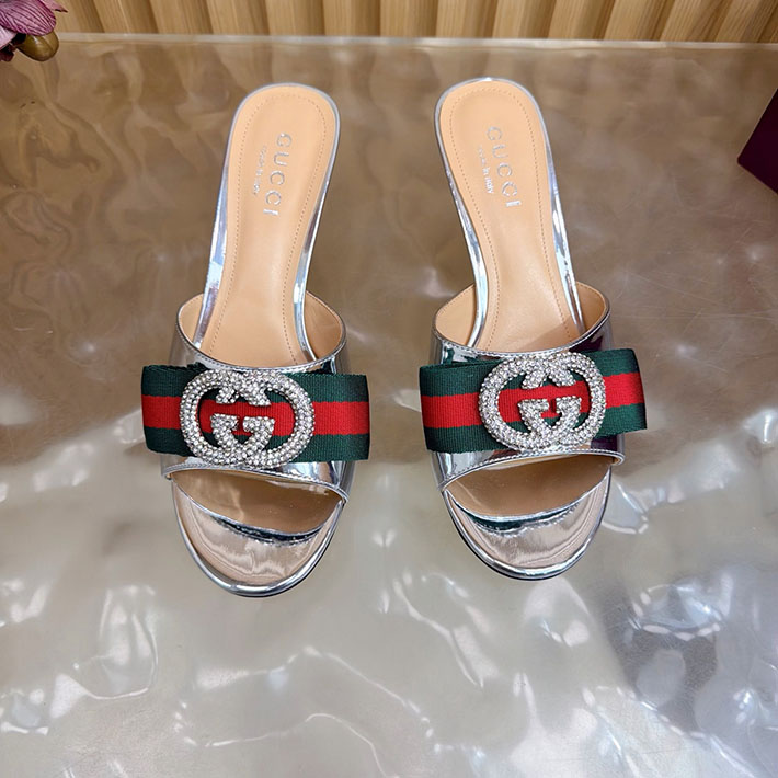 グッチ直営アウトレット店 GUCCI 2026年春夏 新作 サンダル ミュール シェリーライン シルバー 2631244 グッチ 靴 レディース - 画像 (7)