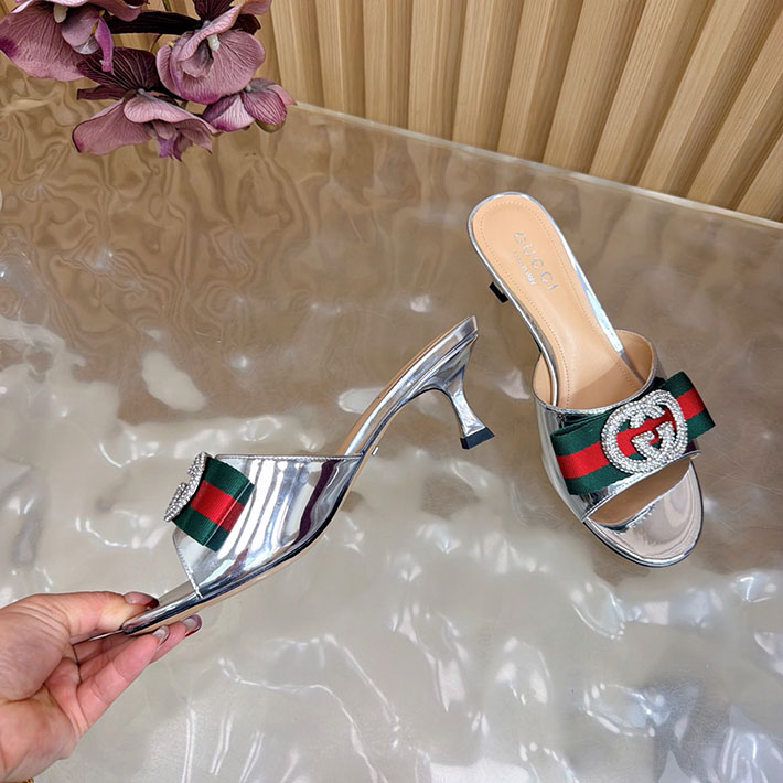 グッチ直営アウトレット店 GUCCI 2026年春夏 新作 サンダル ミュール シェリーライン シルバー 2631244 グッチ 靴 レディース - 画像 (5)
