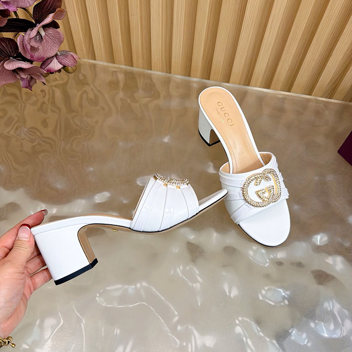 グッチ直営アウトレット店 GUCCI 2026年春夏 新作 インターロッキングG カットアウトサンダル ホワイト 2631253 グッチ 靴 安い - 画像 (4)