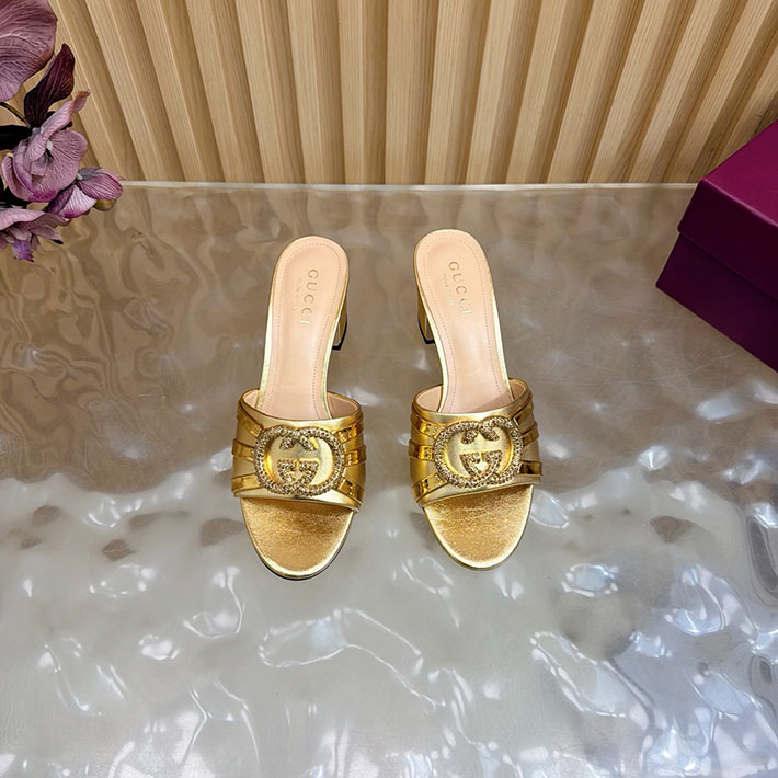 グッチ直営アウトレット店 GUCCI 2026年春夏 新作 インターロッキングG カットアウトサンダル ゴールド 2631256 グッチ風サンダル - 画像 (7)