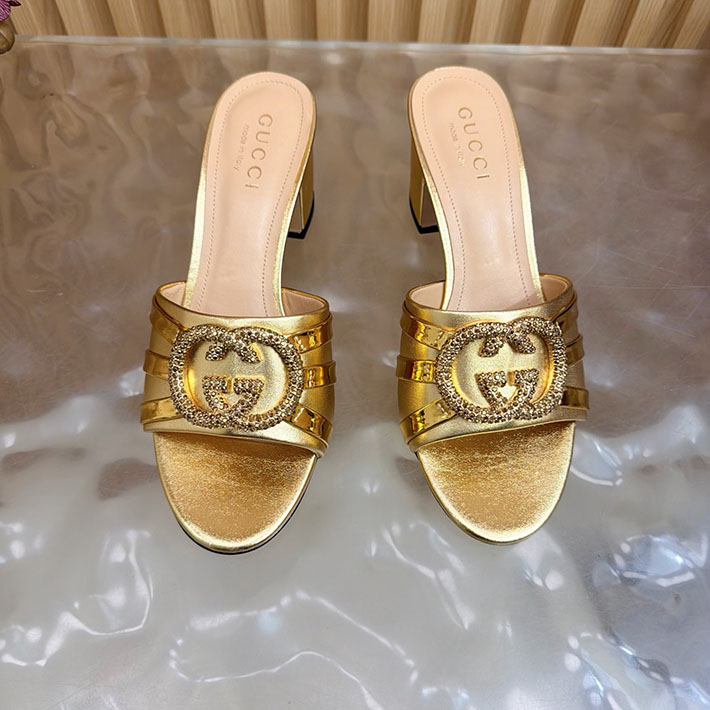 グッチ直営アウトレット店 GUCCI 2026年春夏 新作 インターロッキングG カットアウトサンダル ゴールド 2631256 グッチ風サンダル - 画像 (6)