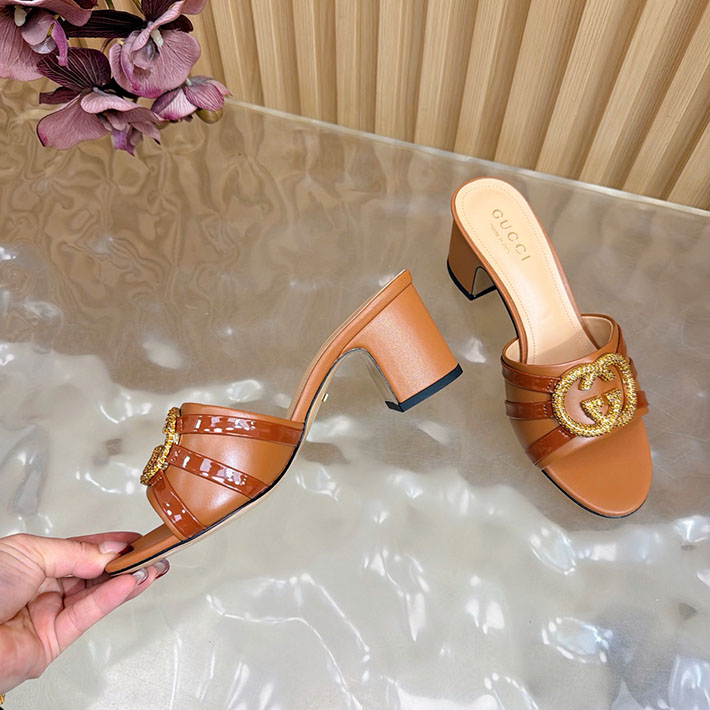 グッチ直営アウトレット店 GUCCI 2026年春夏 新作 インターロッキングG カットアウトサンダル ブラウン 2631259 グッチ サンダル レディース - 画像 (4)