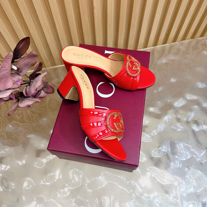 グッチ直営アウトレット店 GUCCI 2026年春夏 新作 インターロッキングG カットアウトサンダル レッド 2631260 グッチ サンダル 定価 - 画像 (9)