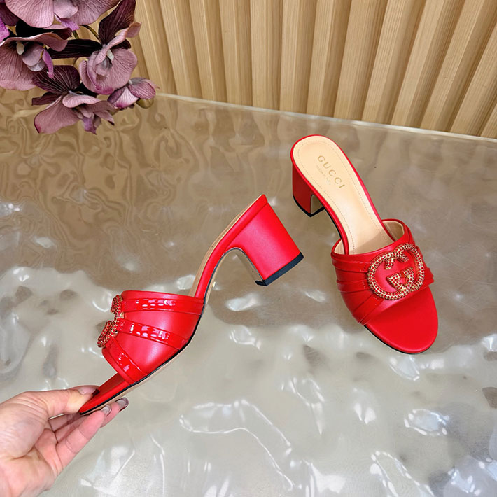 グッチ直営アウトレット店 GUCCI 2026年春夏 新作 インターロッキングG カットアウトサンダル レッド 2631260 グッチ サンダル 定価 - 画像 (3)