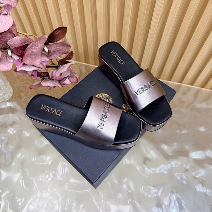 最高級ヴェルサーチェスーパーコピー VERSACE 2026年春夏 新作 Logo 60mm ミュール サンダル 2631266 ヴェルサーチ サンダル アウトレット - 画像 (9)
