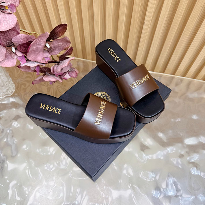 最高級ヴェルサーチェスーパーコピー VERSACE 2026年春夏 新作 Logo 60mm ミュール サンダル ブラウン 2631268 ヴェルサーチ 靴 レディース - 画像 (9)